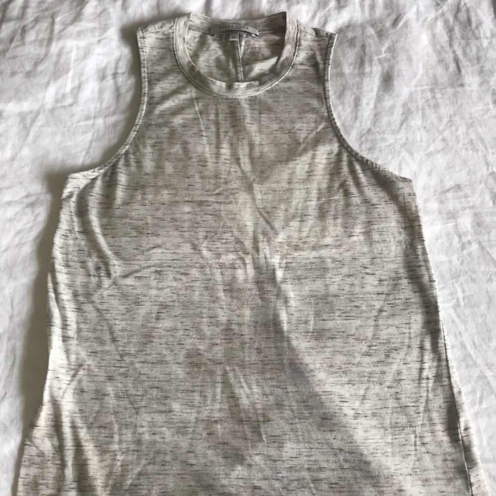 Gray Tank Cut Off